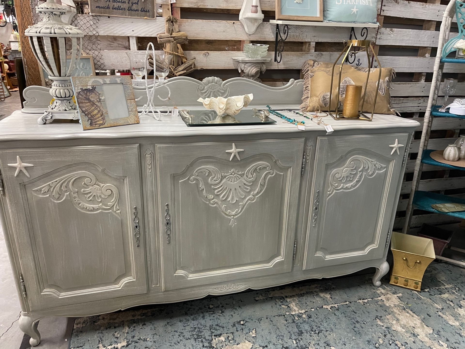 Starfish Whitewashed Buffet